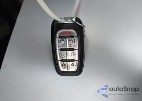 2020 Chrysler Pacifica Limited from USA, damaged, VIN 2C4RC1GG1LR104157